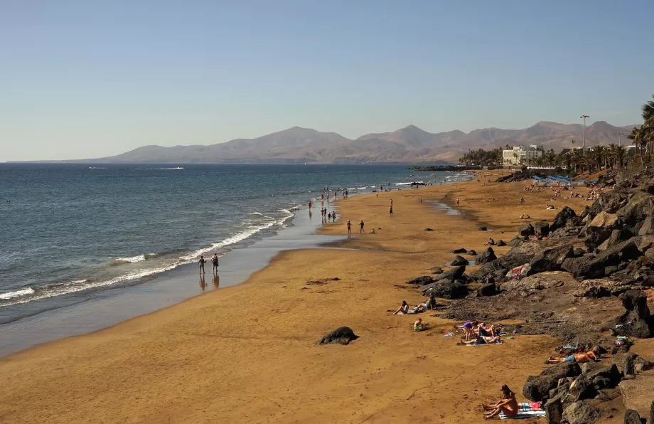 Playa Grande paplūdimiai Puerto del Karmene