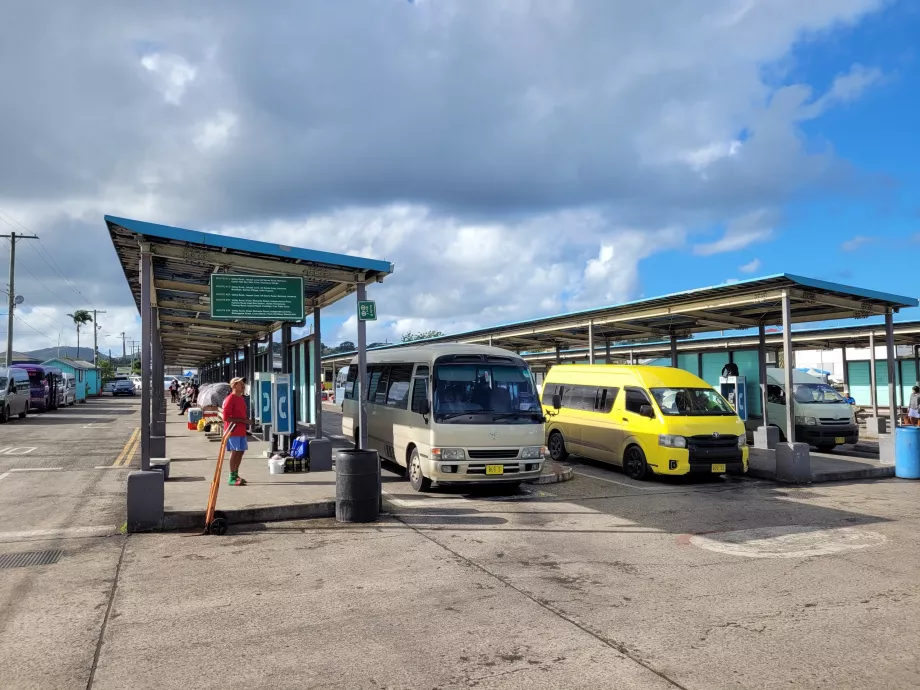 Vakarų autobusų stotis