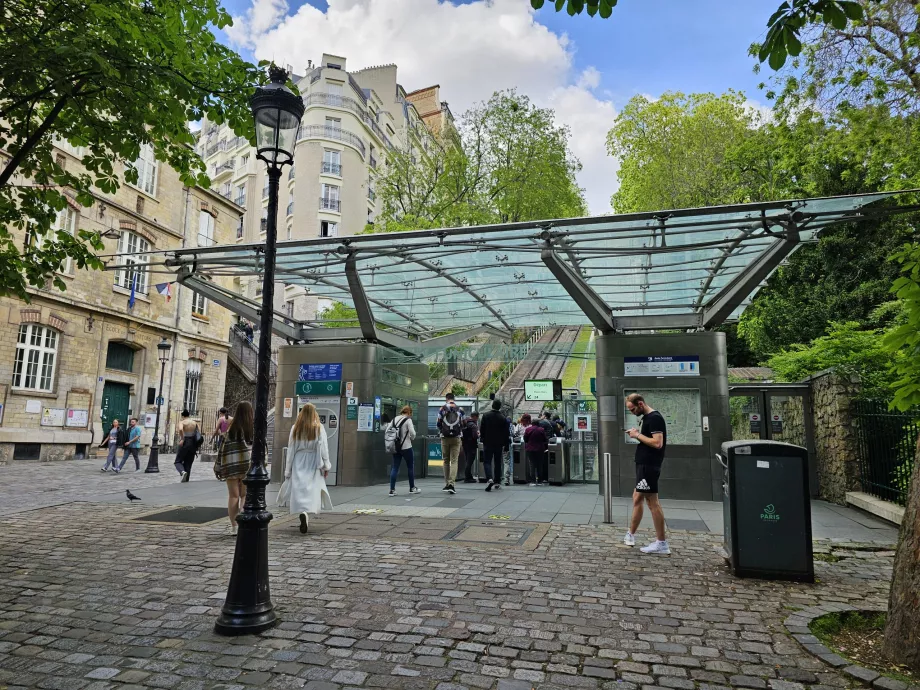 Monmartro muziejus (Funiculaire Montmartre)