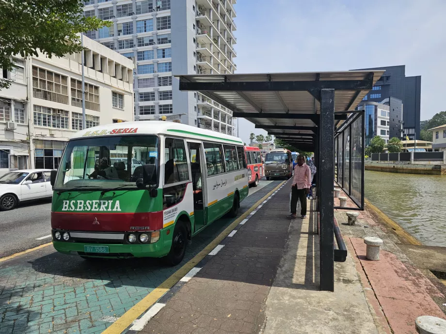 Bandar Seri Begavano autobusų stotis