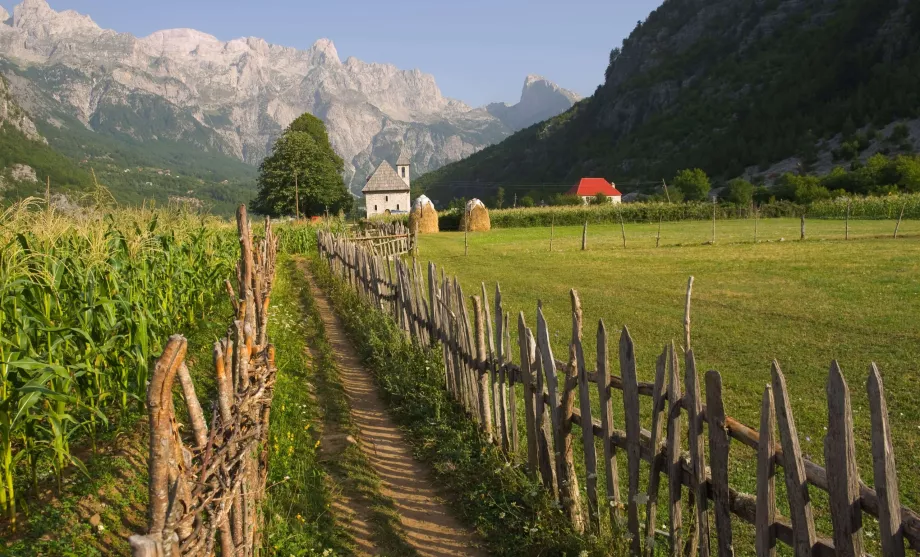 Albanijos Alpės